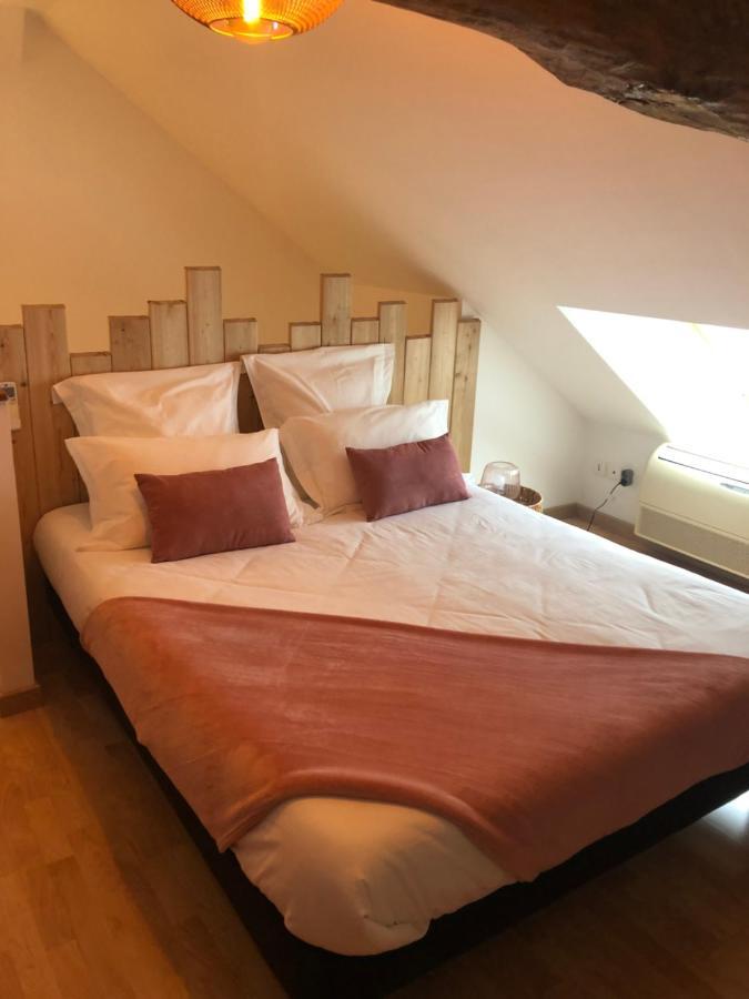 La Vue Loire Appartement Saint-Denis-de lʼHôtel Εξωτερικό φωτογραφία